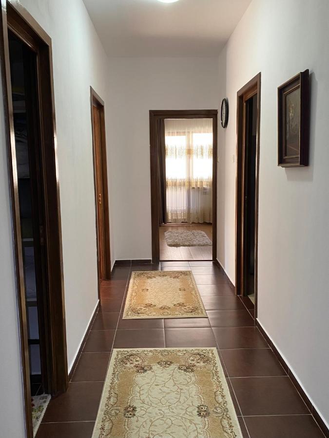 Peninsula Apartment, Constanţa Buitenkant foto